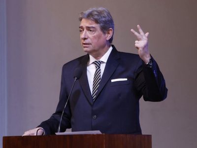 No descartan postular a una mujer a la Corte