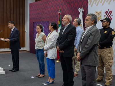 Ventiladores en el Metro, bebederos, pipas, suero: así enfrenta el gobierno de CDMX la ola de calor