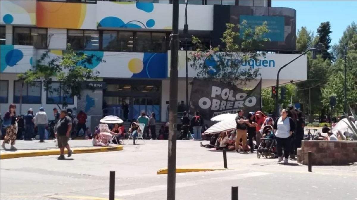 Los manifestantes se concentrarán frente al edificio municipal. Fuente: (Noticias Neuquén)