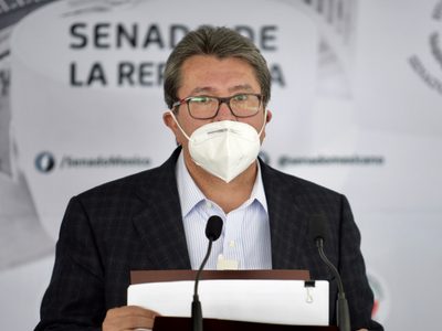 Monreal condena violencia en el Capitolio y se solidariza con legisladores de EU