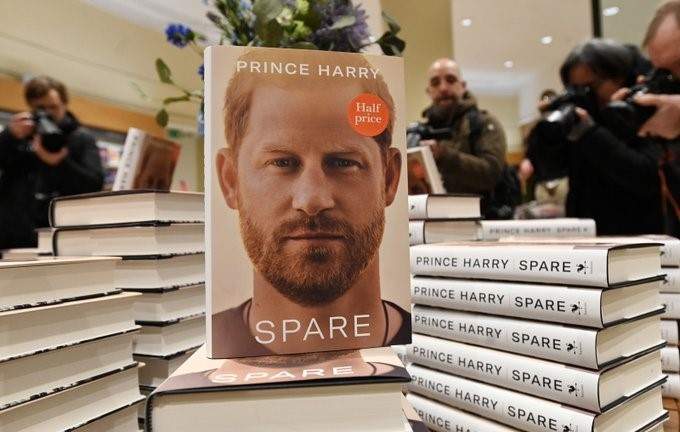 "Spare", libro del príncipe Harry