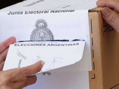 Cuatro provincias eligen legisladores este domingo