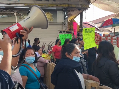 Cincuenta familias afectadas por Fidampu mantienen bloqueo en la Merced, tras 17 meses sin respuesta