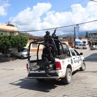 Tras balaceras, asesinatos y cierre de escuelas, gobierno de Guerrero dará seguridad a Chichihualco