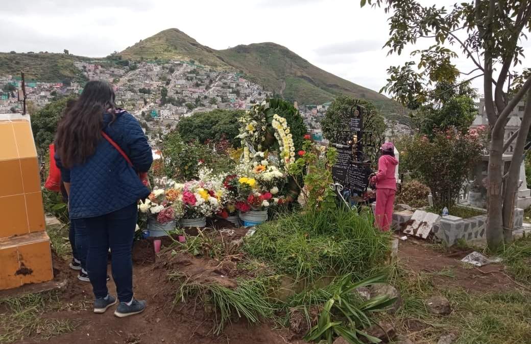 Sepelio de Paola y Dilan