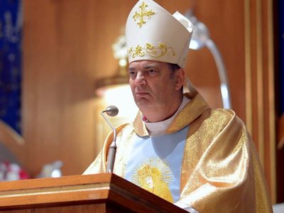Escándalo por orgía gay en la Iglesia polaca; el Papa acepta renuncia de obispo