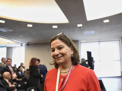 Martha Bárcena confirma su salida de la embajada en Washington