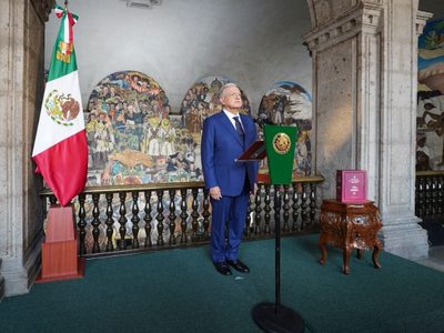 “Triunfará la cuarta transformación de México”, asegura AMLO en su Cuarto Informe