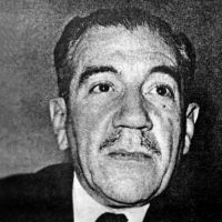 Celestino Gorostiza: precursor del teatro público
