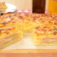 Lasagna de papa con jamón y queso: una receta facilísima con 5 ingredientes y lista en pocos minutos