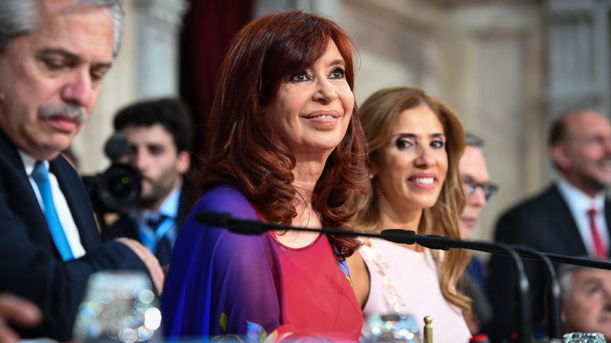 Alberto y Cristina Fernández. Foto (Twitter).