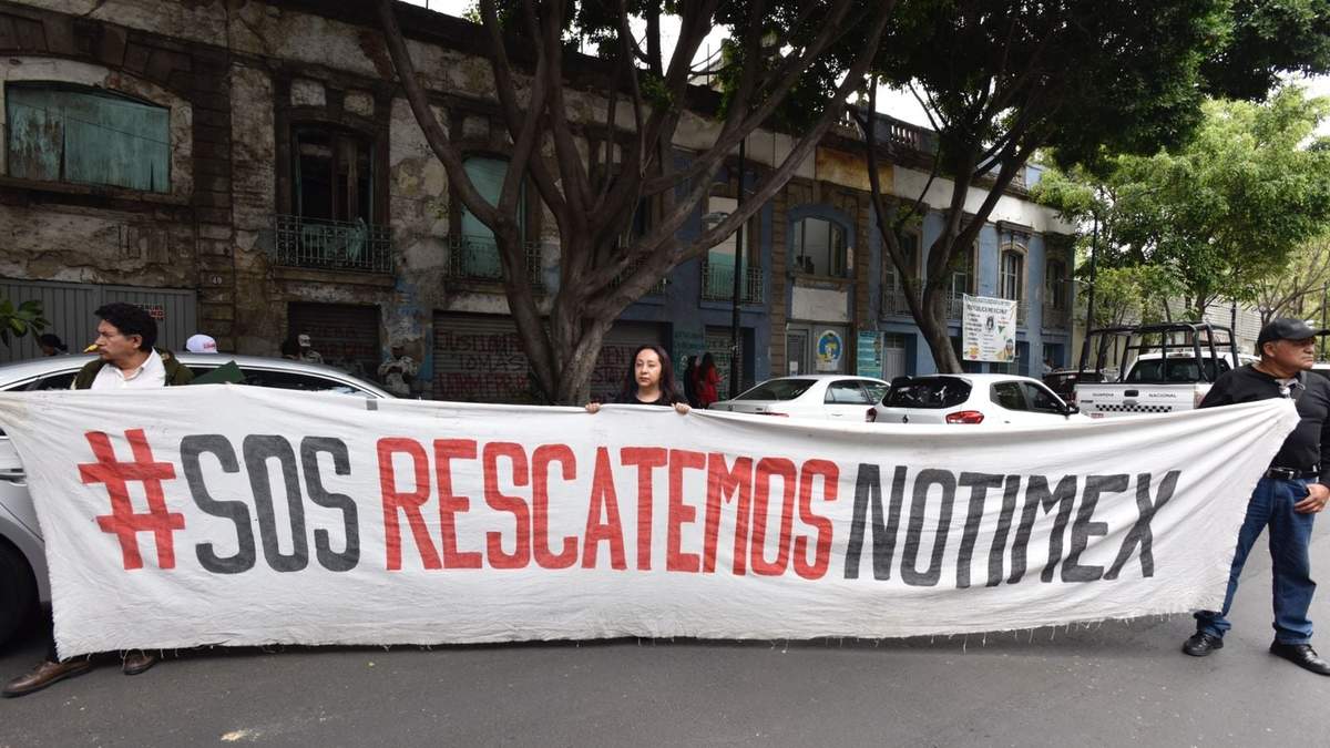 Manifestación de trabajadores de Notimex