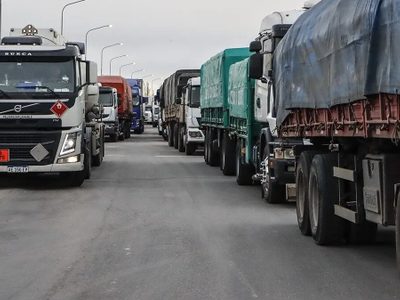 Los bloqueos de transportistas se extienden desde el Alto Valle al Valle Medio