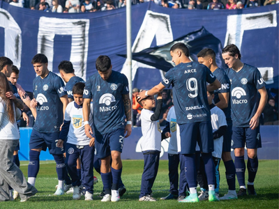 La vuelta de Alex Arce ilusiona a los leprosos
