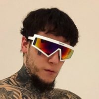 Alex Caniggia apuesta a los cambios y ahora deslumbró a todos con un "look de otro planeta"