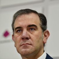 "Guarden las palas porque no son tiempos todavía de entierro", advierte Córdova a "mayoría tiránica"