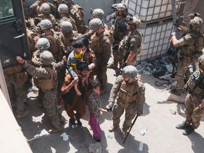 UNICEF alerta de que 10 millones de niños necesitan ayuda humanitaria en Afganistán