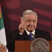 AMLO afirmó que ningún trabajador quedará desempleado con la eliminación de organismos autónomos