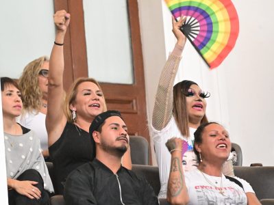Aprueban la “Ley Paola Buenrostro” que tipifica y castiga el transfeminicidio