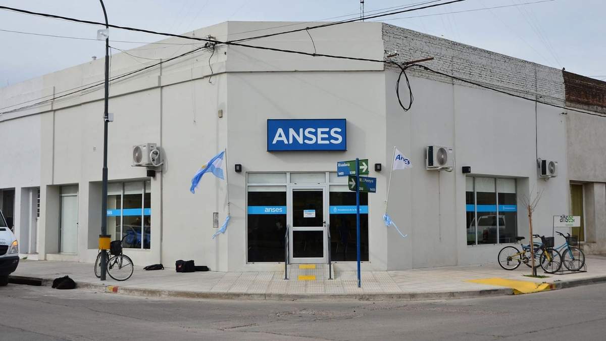 ANSES. Fuente: (Twitter)