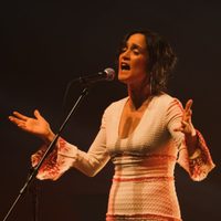 Julieta Venegas cantó a la lucha feminista en su “cumple” 52