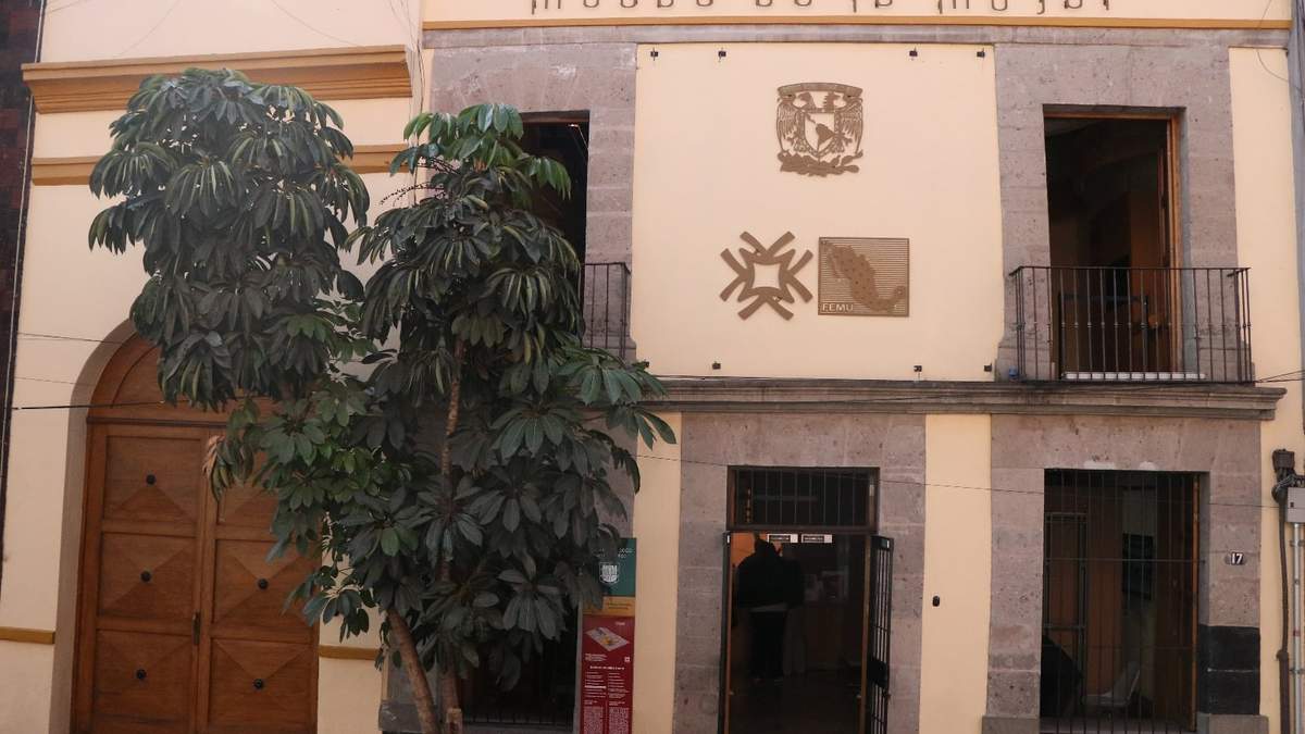 Fachada Museo de la Mujer, en República de Bolivia #17, Centro Histórico