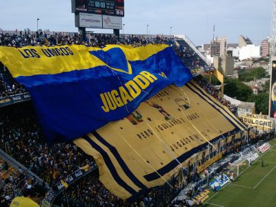 Inédito: así es el restaurante que inauguró la barra de Boca en Puerto Madero