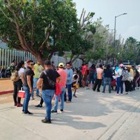 Maestros de la CNTE retiran plantón del centro de distribución de Pemex en Chiapas