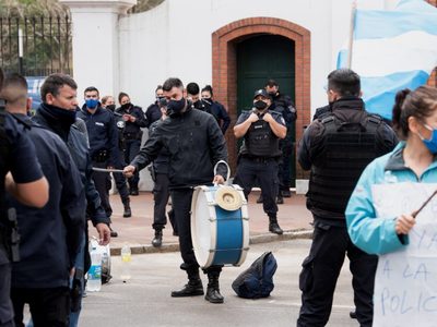 Hasta la oposición condenó la protesta en la Quinta de Olivos