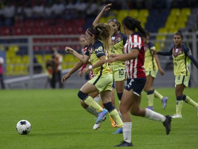 La lucha por un salario digno para las deportistas, cerca de rendir frutos