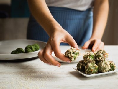Chipá de espinaca, la receta con pocos ingredientes ideal para la picadita del domingo