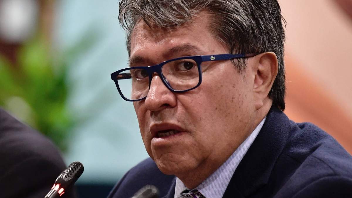 El senador morenista Ricardo Monreal