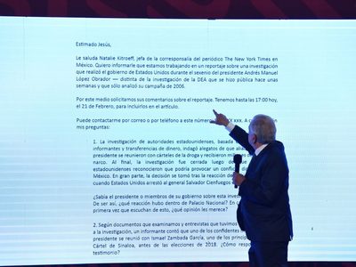 AMLO se queja de censura de YouTube por revelar número de corresponsal de NYT