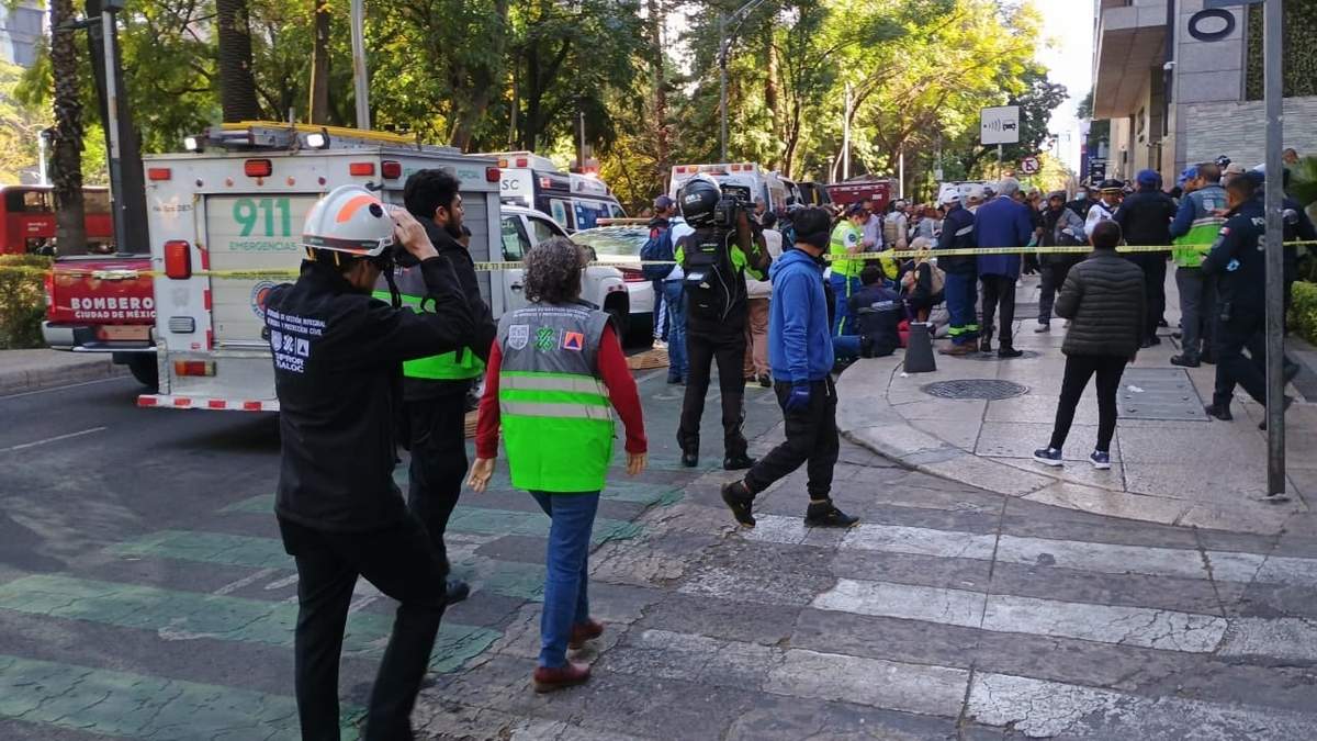 Maniobras para apagar el fuego