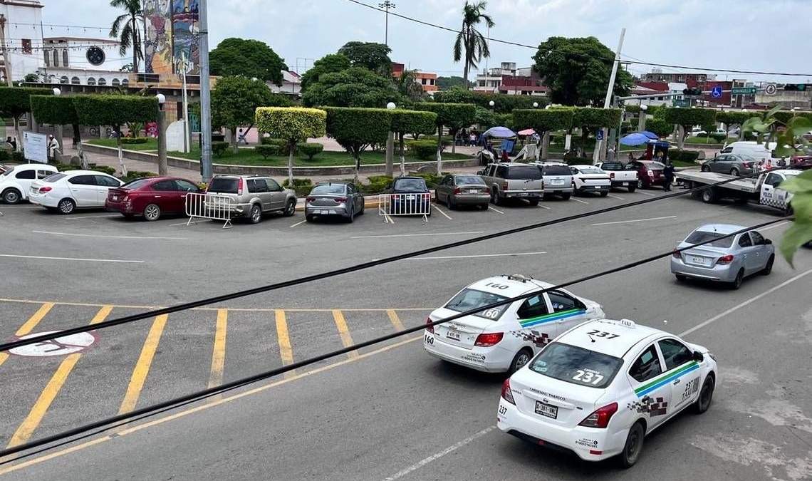 Taxistas protestan en Tabasco contra extorsiones del crimen organizado