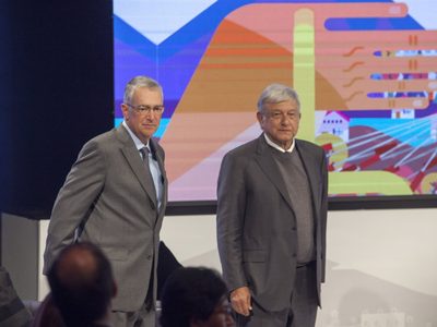 Andrew Paxman: TV Azteca, la plataforma propagandística