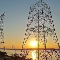Alertaron que los ingresos de las distribuidoras de energía eléctrica siguen congelados