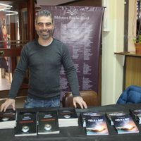 El escritor español Daniel Zaragoza presentó en Zapala su libro “Cuarentena”