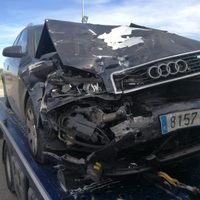 Brutal accidente: un reconocido periodista viajaba con su hija a la playa y chocó con su automóvil