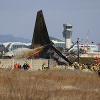 Accidente aéreo en Corea del Sur deja 179 muertos: hay dos sobrevivientes
