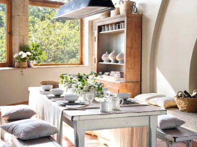 Si pensabas descartar los muebles de la abuela, mirá estas ideas de decoración y convertilos en protagonistas