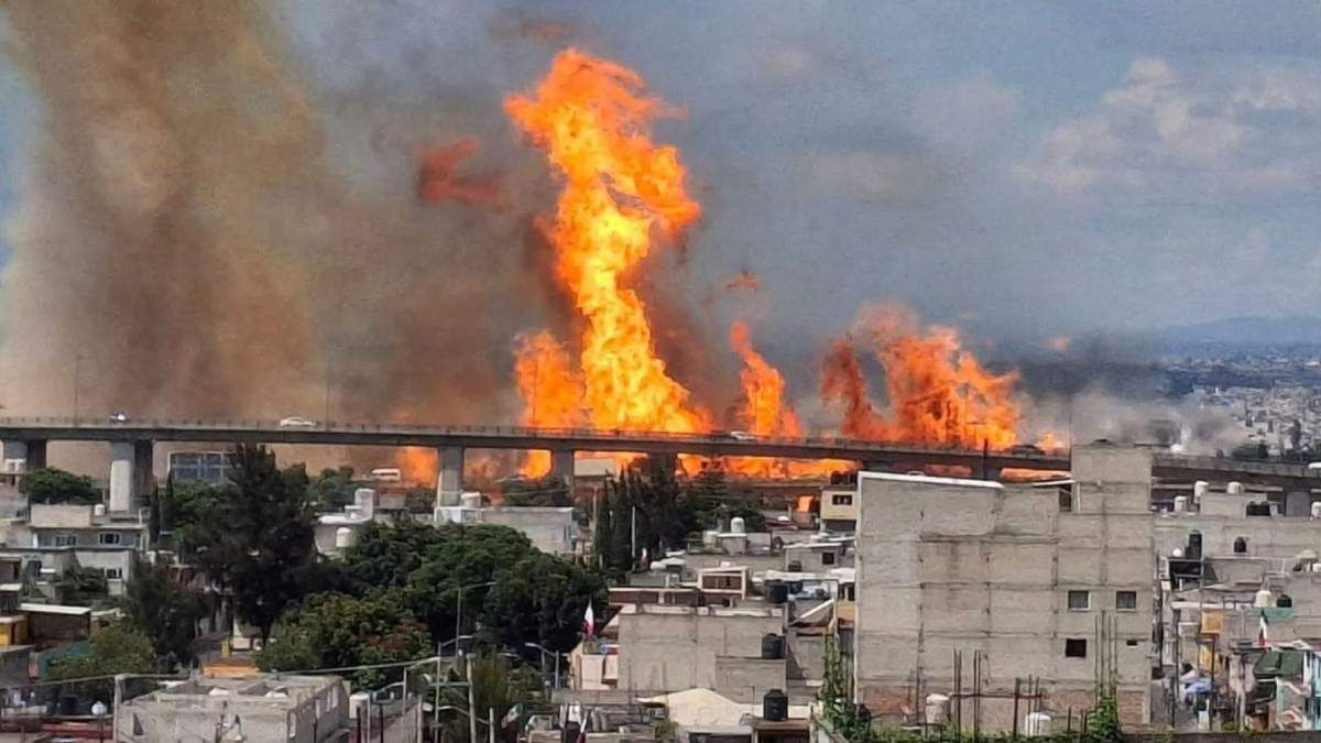 Explosión de pipa de gas en Iztapalapa