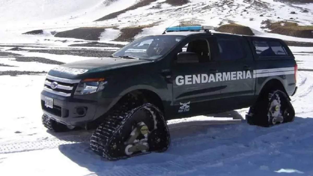 Móvil de Gendarmería Nacional que opera en Caviahue. Fuente: (Facebook)