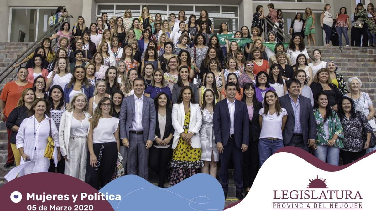 Encuentro de mujeres. Fuente: (twitter)