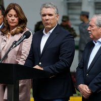 Duque decreta tres días de duelo por ataque terrorista que deja 11 muertos