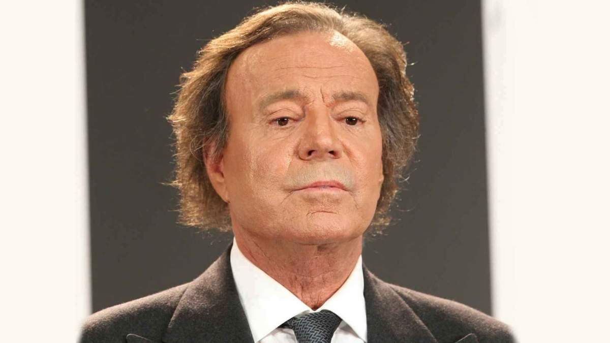 Julio Iglesias. Fuente: (Instagram)
