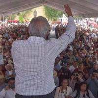 AMLO y candidatos de Juntos Haremos Historia repudian violencia política en Guanajuato