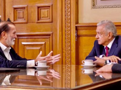 "Una obra del pueblo": López Obrador y Epigmenio Ibarra lanzan documental sobre el AIFA