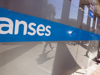 ANSES informó que más de 75 mil personas conbrarán el Refuerzo de ingresos
