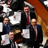 Queda en manos de López Obrador los nombramientos en la CRE tras nuevo rechazo en el Senado